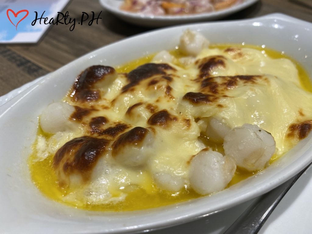 Isla Sugbu Seafood City - Baked Scallops with Cheese, Butter and Garlic