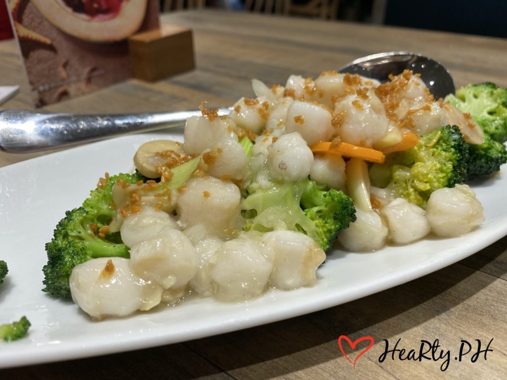 Isla Sugbu Seafood City - Scallops with Broccoli